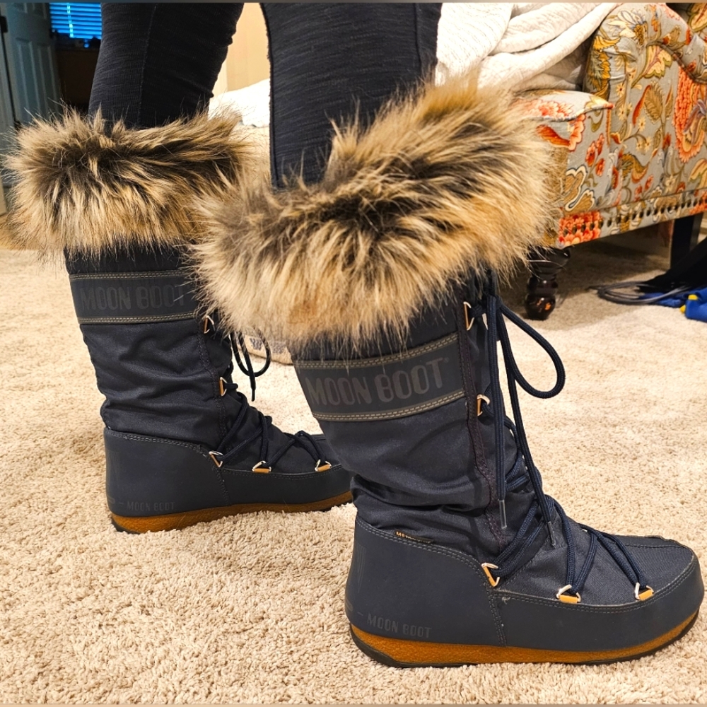 Moon Boot Monaco WP 2 Size 8.5